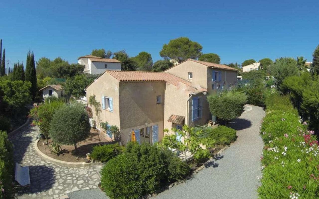 Entre Mer et Estérel Roquebrune-sur-Argens Exterior foto